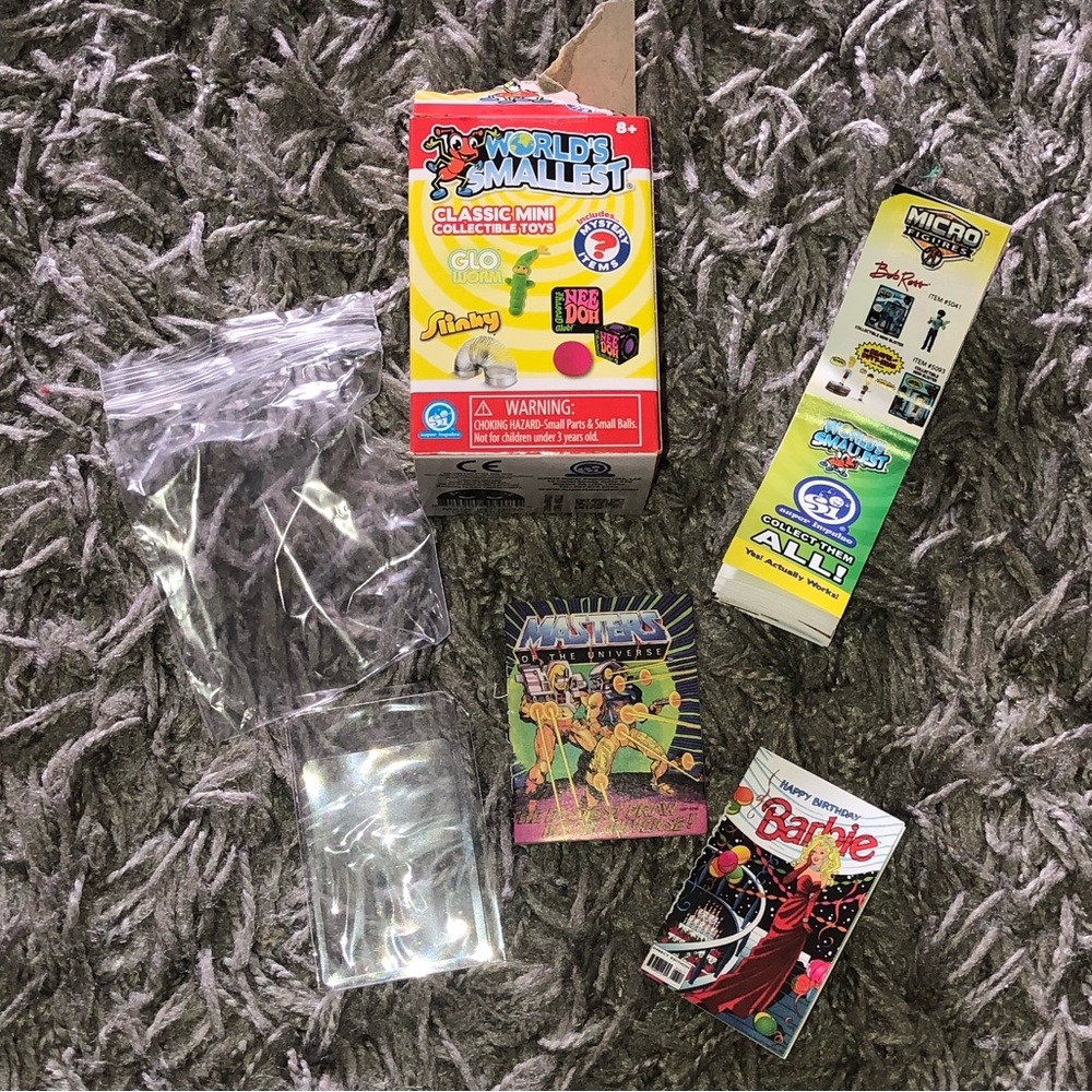 World’s Smallest Classic Mini Collectible Toy, Micro Figures & Comics